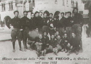 Fascismo - squadristi della Me ne frego 1922 (Ascb 2 V)